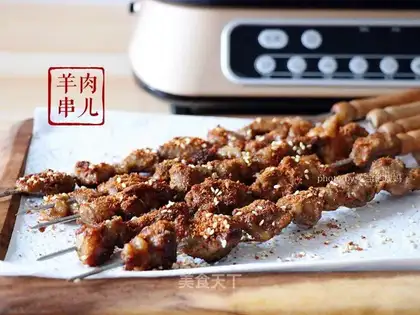 Homemade lamb string