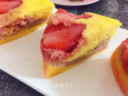 Strawberry orange cake