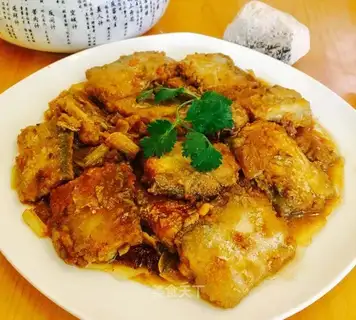Red-fried fish