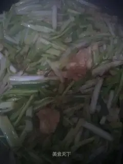 Garlic fried eggs