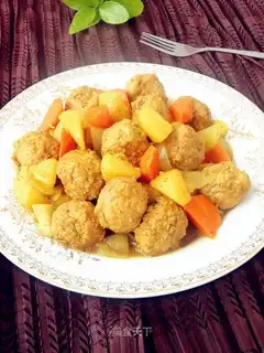 Curry beefballs