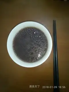 Black bean pork bone soup