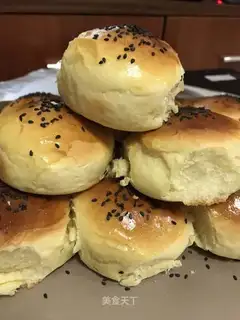 Yogurt snack
