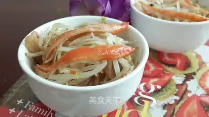 Bean sprout crab stick