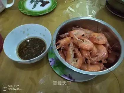 White prawn