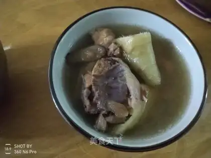 Potato pork soup