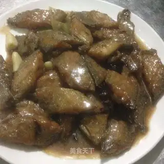 Red-fried fish