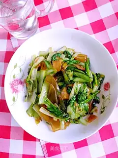Pickles and pink skin