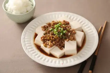 Meat and tofu