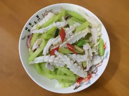 ♪ Fresh squid and mustard blue bones ♪