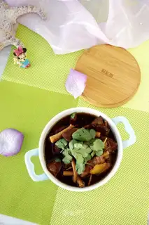 Party beef soup