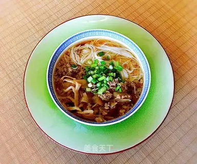 Cracking meat and oatmeal