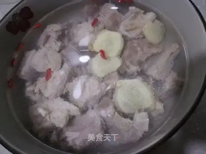 Warm rib soup