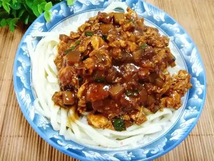 Fried noodles