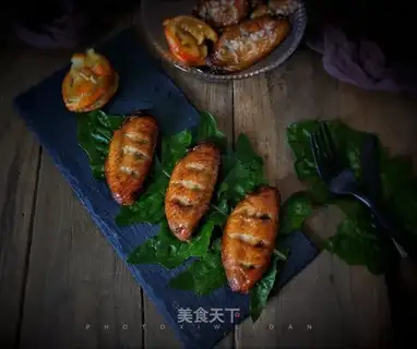 Lemon-smelling honey chicken wings