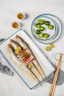 Ham and steamed swordfish