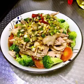 Pyramid chicken silk