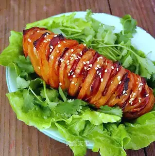 Bacon accordion potatoes
