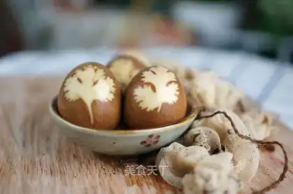 The most elegant tea egg