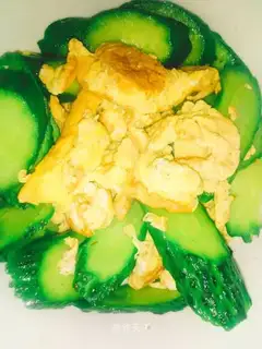cucumber fried eggs
