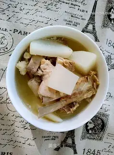 Lamb radish soup