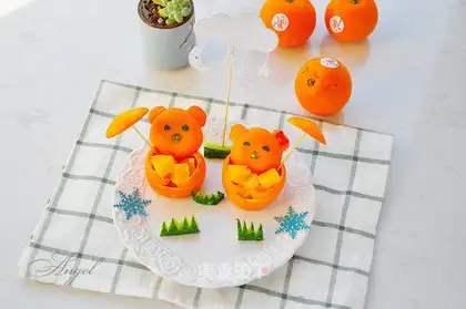 The bear's orange plate