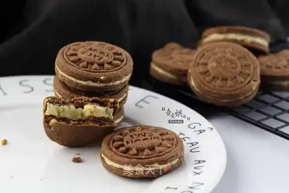 Cheese, peanut butter, sweet cookies