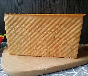 The English curtain of lass toast