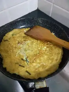 Golden fungus omelet