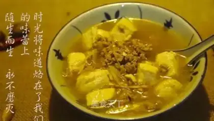 Tofu scrawny soup