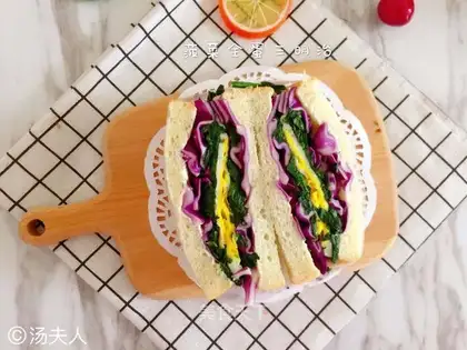 All the spinach egg sandwich