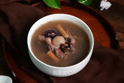 Black bean cinnamon rabbit soup