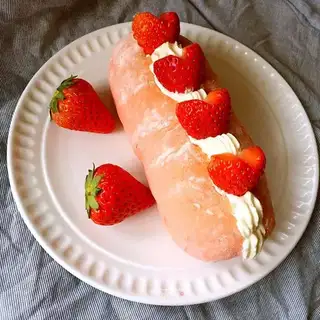 Strawberry butter bag