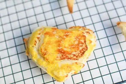 Toast apple pie