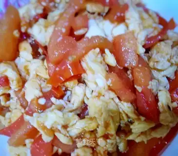 Tomato fried eggs