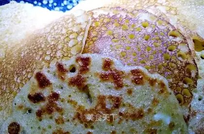 Cracker cream tacos
