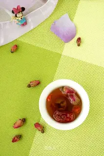 Cinnamon rose date tea