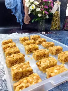 Bread machine peanut sugar
