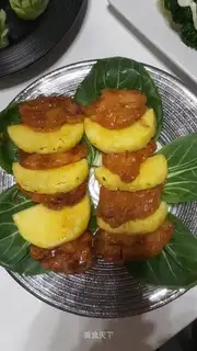 Pineapple bun