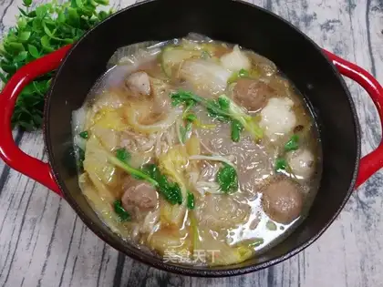 Fishball fan doll food