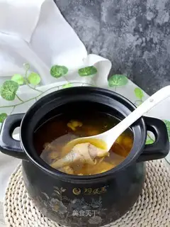 Qi-soon-sweety chicken soup