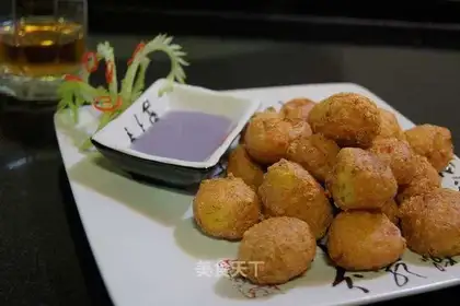 Blueberry tofu meatballs