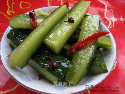 Hot and sour cucumber