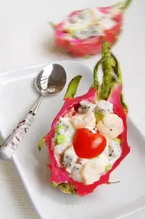 Dragon fruit salad