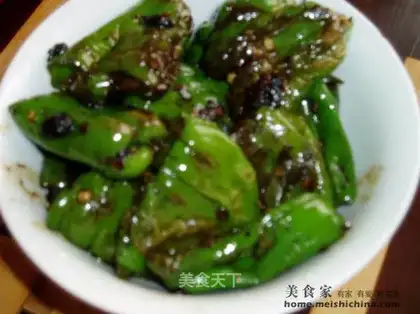 Vegetable dish lantern pepper