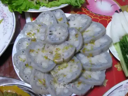 Osmanthus glutinous rice lotus root