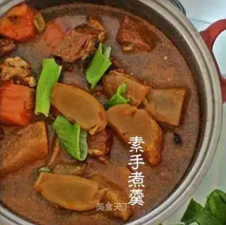 Roasted beef with radish