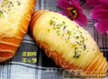 Cheese and pork floss bread