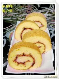 Blueberry cake roll
