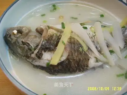 Carp and radish soup